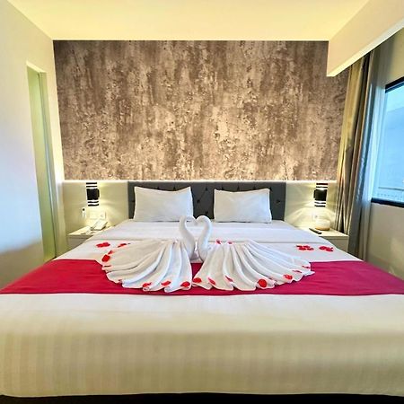 เฟฟโฮเต็ล บันดารา ตังเกรัง Hotel ทังเกอรัง ภายนอก รูปภาพ